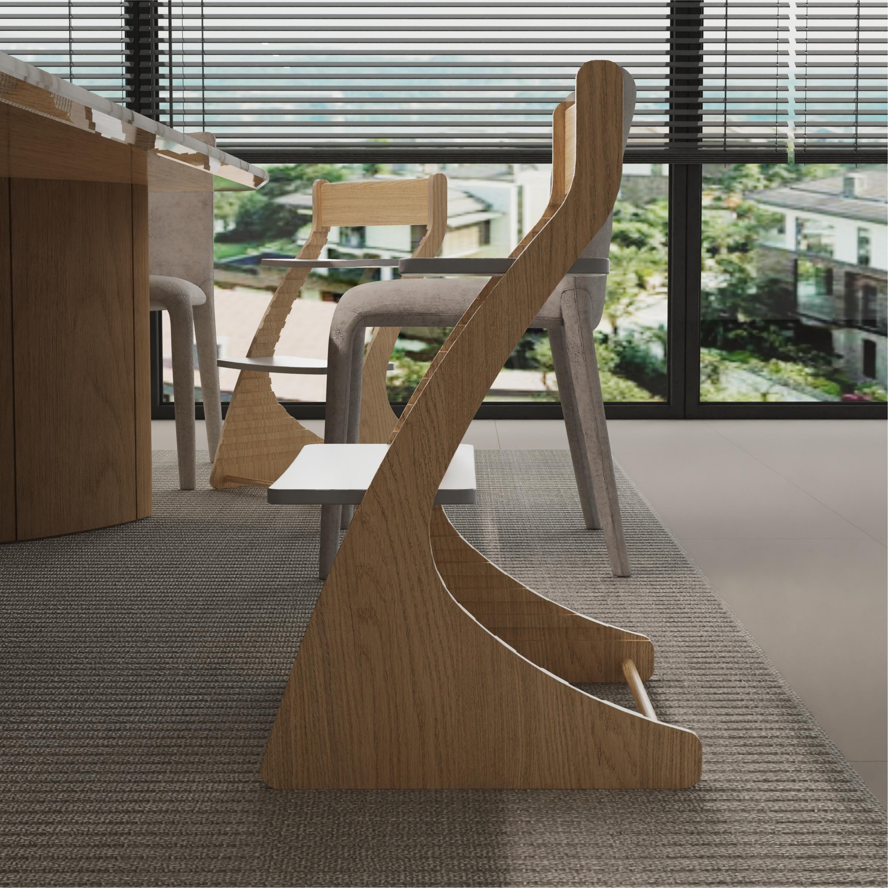 Natural wood high chair, height adjustable, safe for babies to eat, made of eco-friendly solid wood