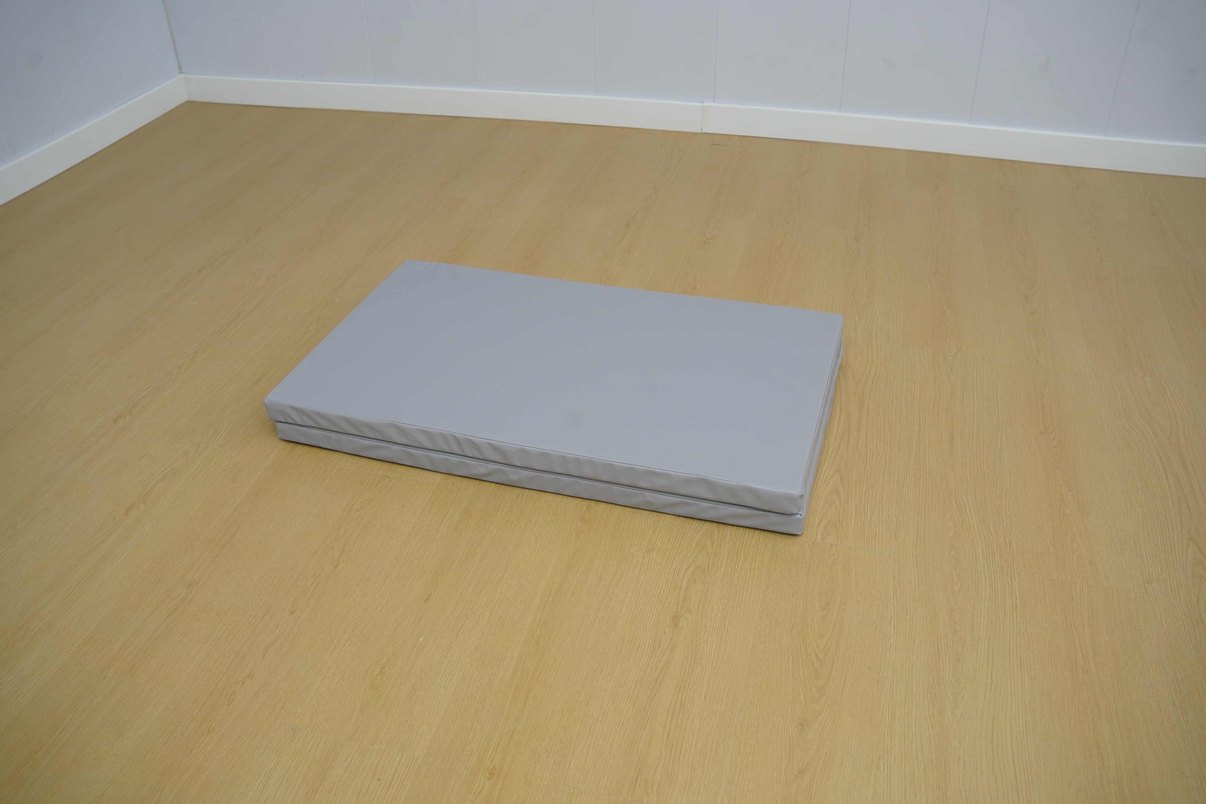 Waterproof Foldable Gym Mat | 2-Part Easy Storage Foam Floor Mat